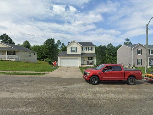 House image located at Elizabethtown, KY 42701