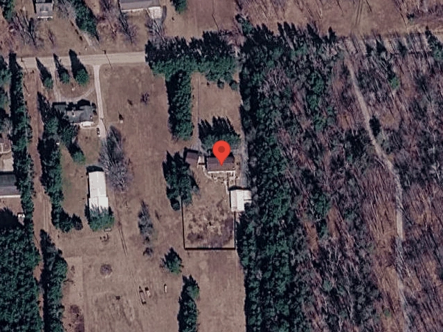 House image located at Croswell, MI 48422