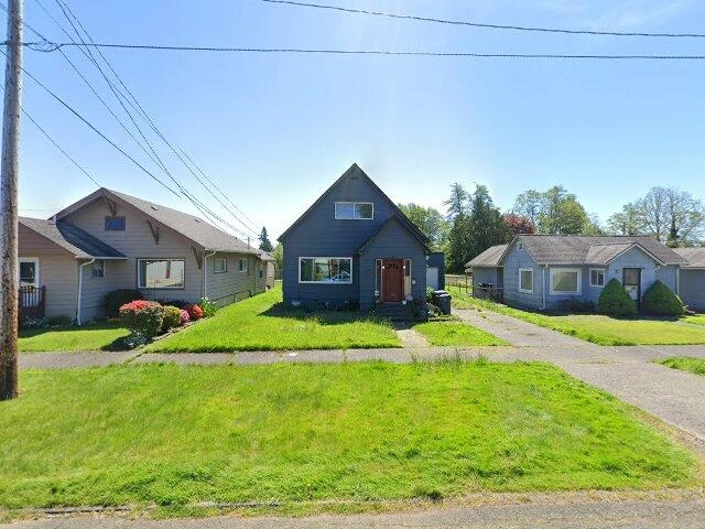 House image located at Hoquiam, WA 98550