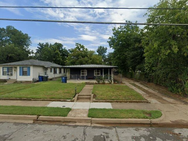 House image located at Dallas, TX 75215