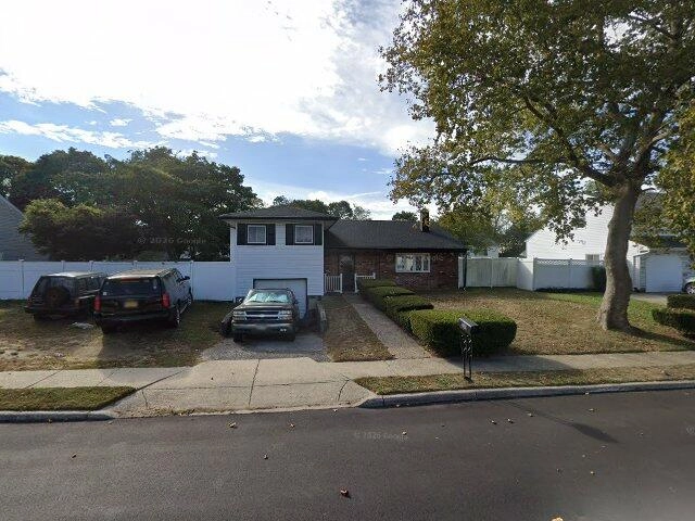 House image located at Central Islip, NY 11722