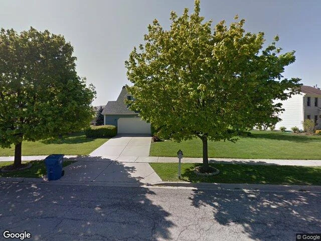 House image located at Aurora, IL 60506