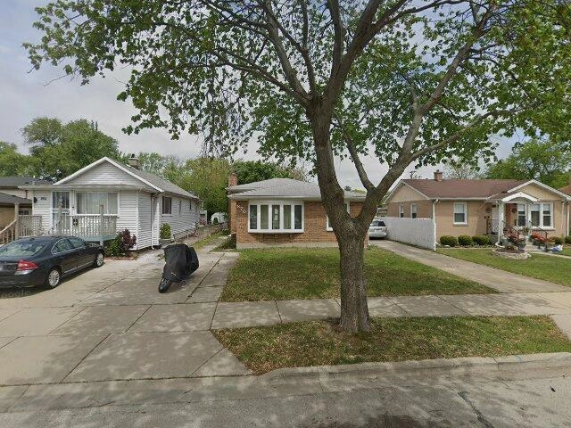 House image located at Des Plaines, IL 60016