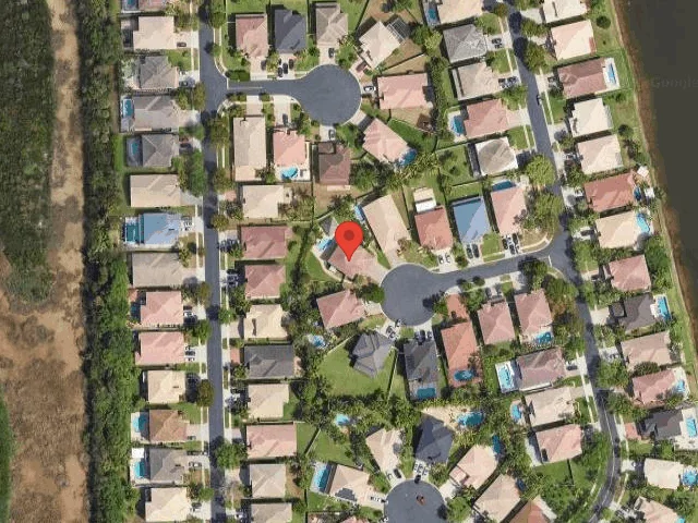 House image located at Hollywood, FL 33027