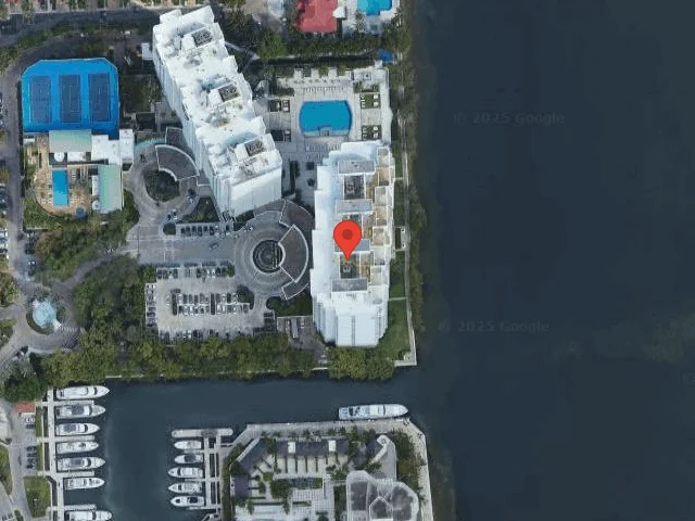 House image located at North Miami Beach, FL 33160