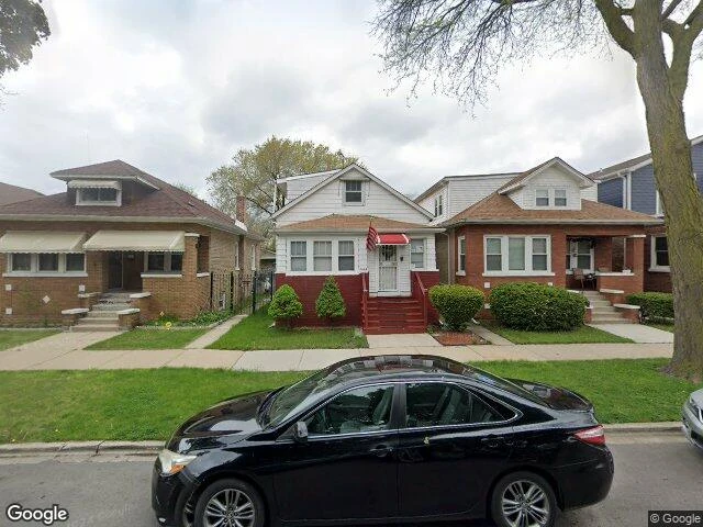 House image located at Chicago, IL 60639