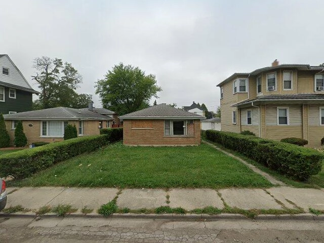 House image located at Maywood, IL 60153