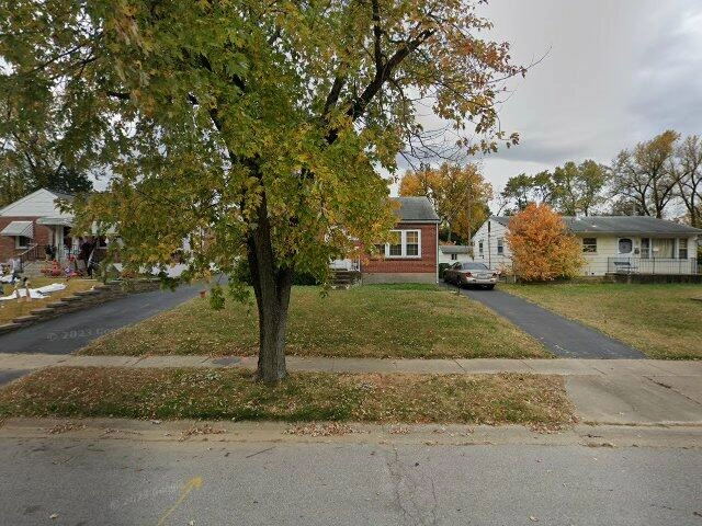 House image located at Saint Ann, MO 63074