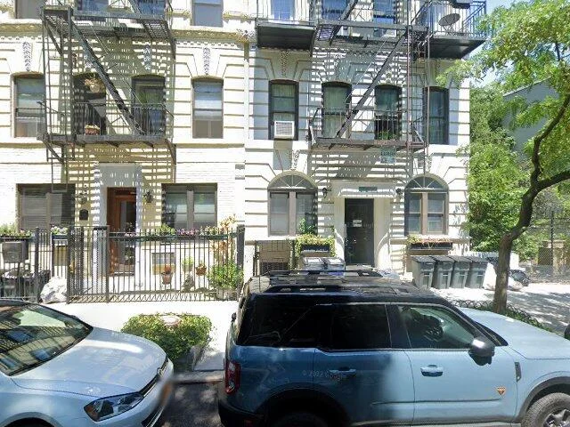 House image located at New York, NY 10009
