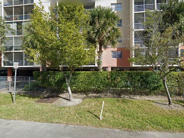 House image located at North Miami Beach, FL 33160