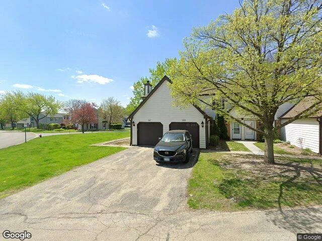 House image located at Aurora, IL 60502