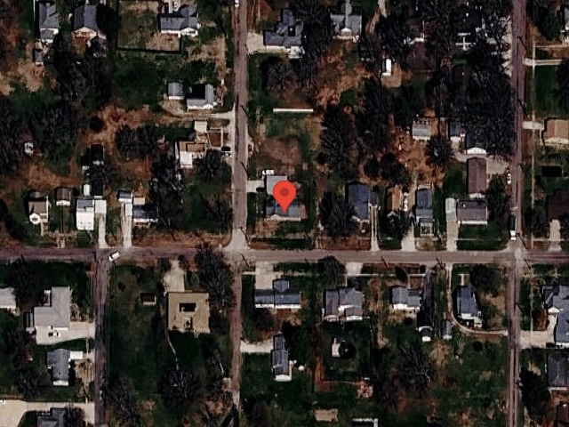 House image located at Carthage, IL 62321