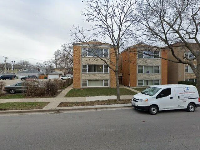 House image located at Oak Park, IL 60302