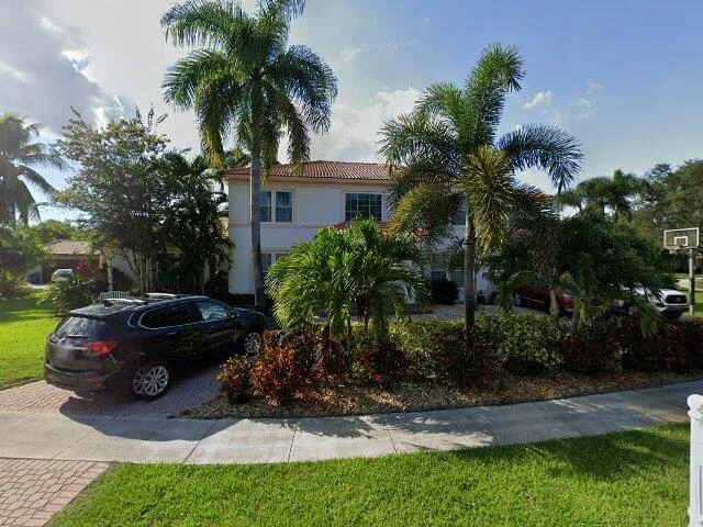 House image located at Hollywood, FL 33026