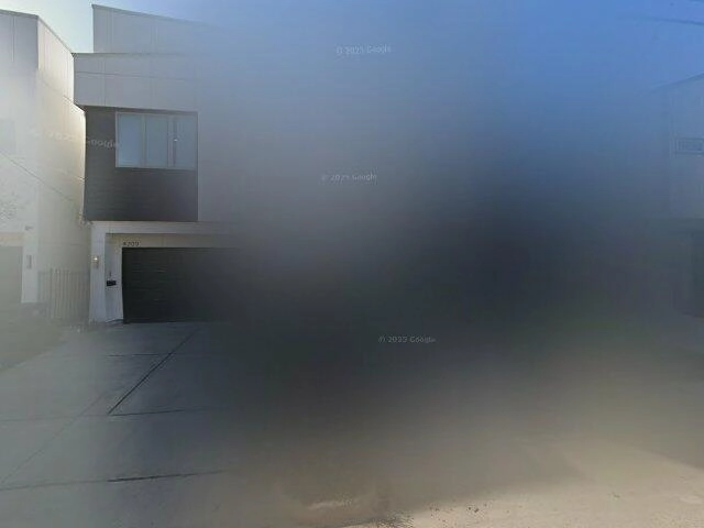 House image located at Houston, TX 77009