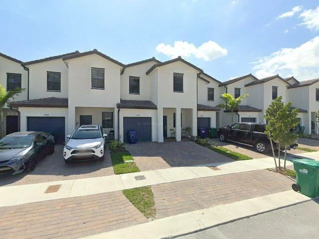 House image located at Miami, FL 33170