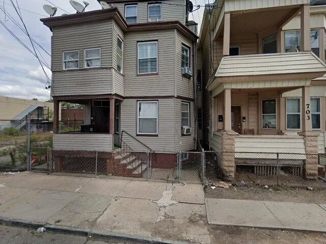 House image located at Paterson, NJ 07501