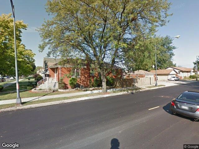 House image located at Chicago, IL 60652