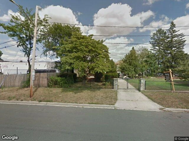 House image located at Farmingdale, NY 11735