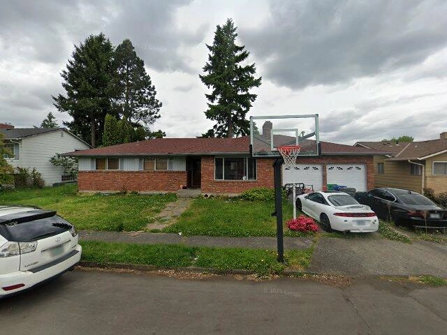 House image located at Portland, OR 97220