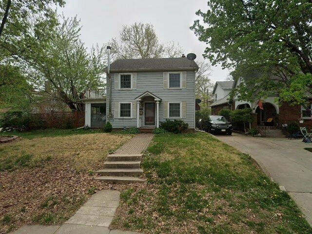 House image located at Topeka, KS 66604