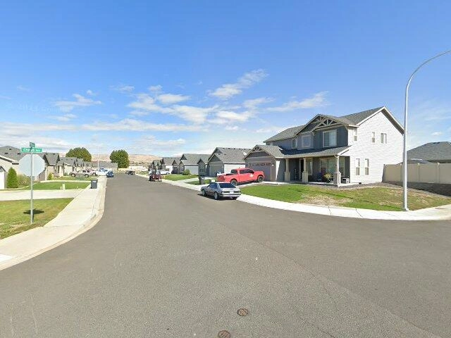House image located at Moxee, WA 98936