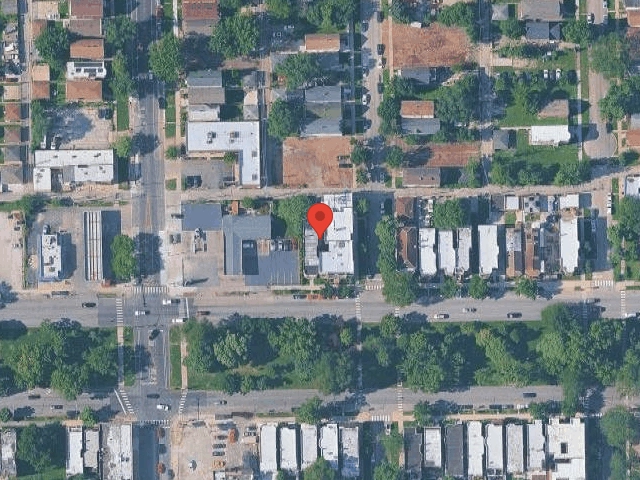 House image located at Chicago, IL 60609