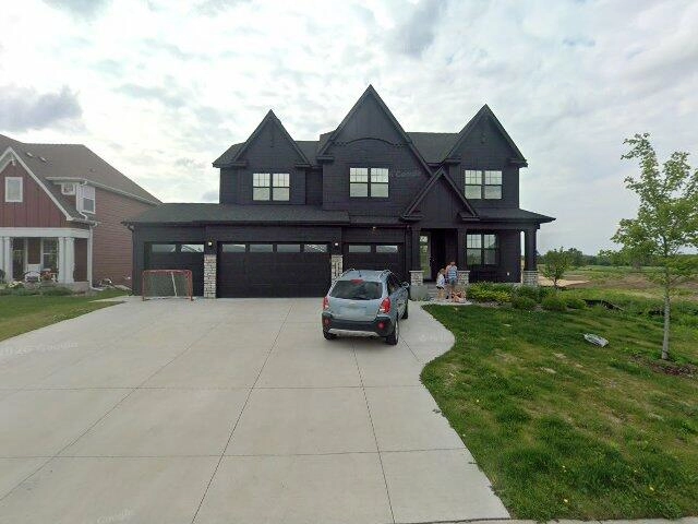 House image located at Osseo, MN 55369