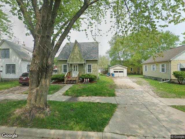 House image located at Fairmont, MN 56031