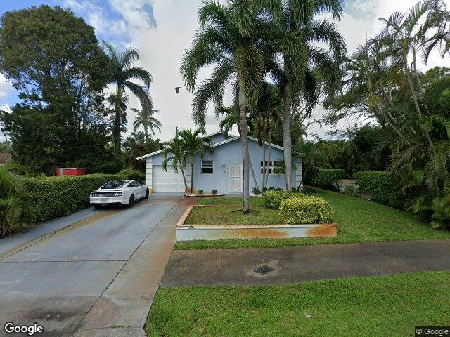 House image located at Lake Worth, FL 33461