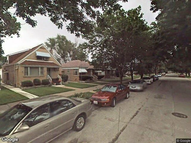 House image located at Chicago, IL 60617