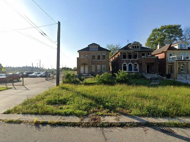 House image located at Detroit, MI 48206