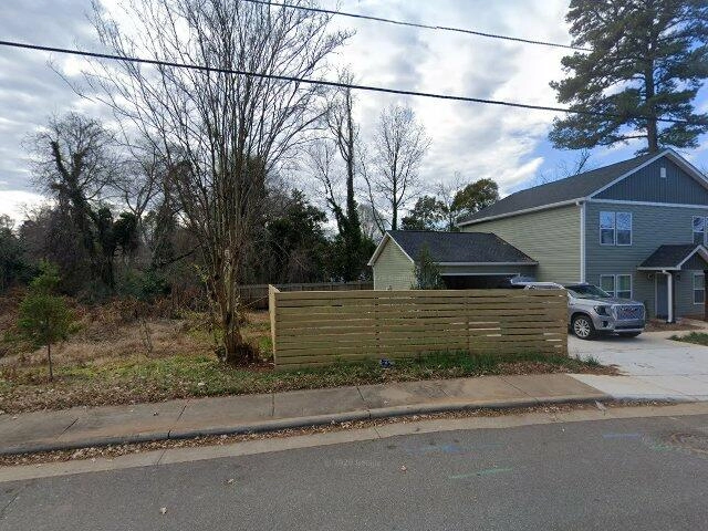 House image located at Charlotte, NC 28208