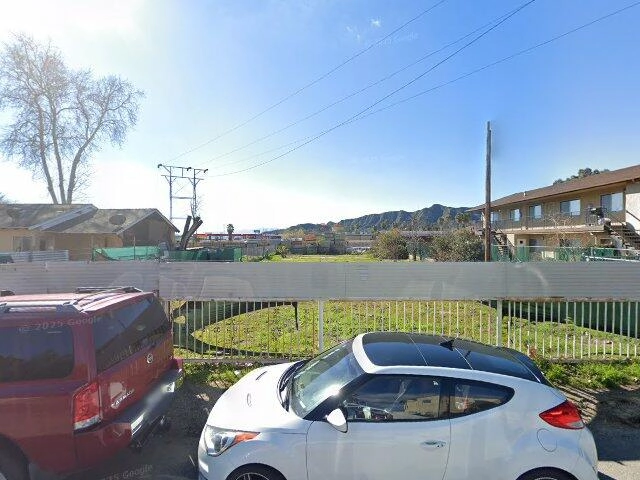 House image located at Castaic, CA 91384