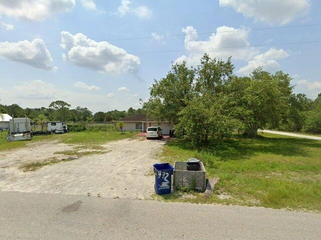 House image located at Clewiston, FL 33440