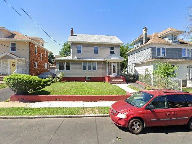 House image located at Newark, NJ 07112