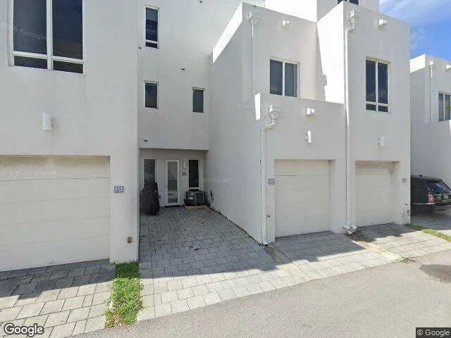 House image located at Miami, FL 33178