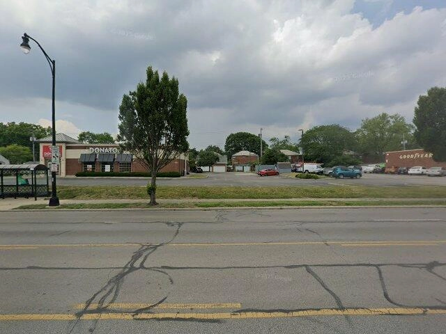 House image located at Danville, IL 61832