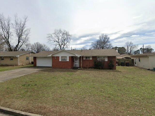 House image located at Mattoon, IL 61938