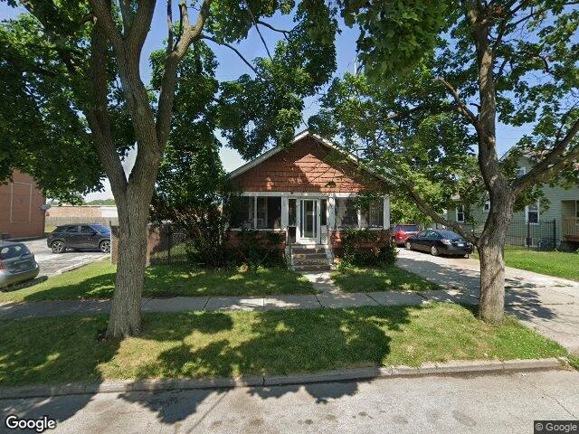 House image located at Dolton, IL 60419