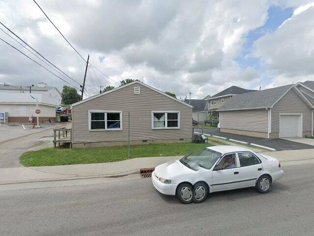 House image located at Clinton, IL 61727