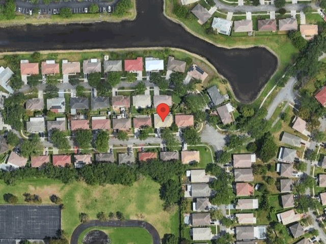 House image located at Hollywood, FL 33025