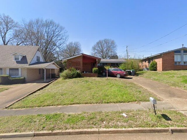 House image located at Memphis, TN 38106