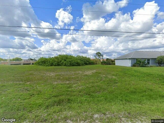 House image located at Cape Coral, FL 33909