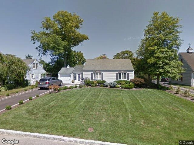 House image located at Bay Shore, NY 11706