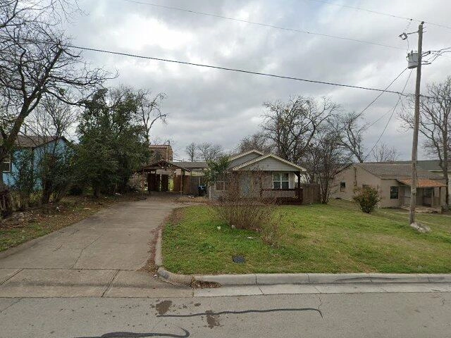 House image located at Fort Worth, TX 76116