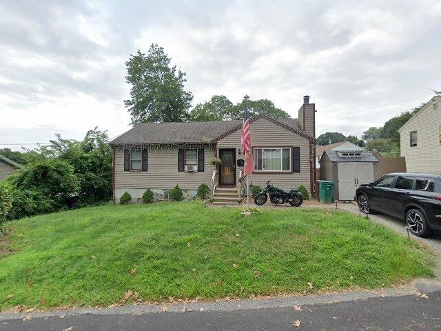 House image located at Woonsocket, RI 02895