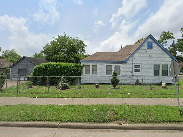 House image located at Greenfield, IN 46140