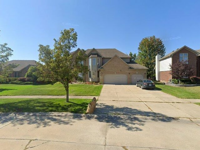 House image located at Macomb, MI 48044