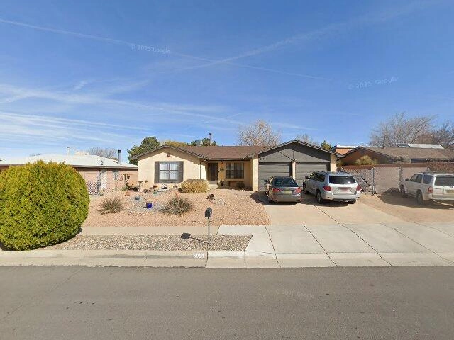 House image located at Albuquerque, NM 87113